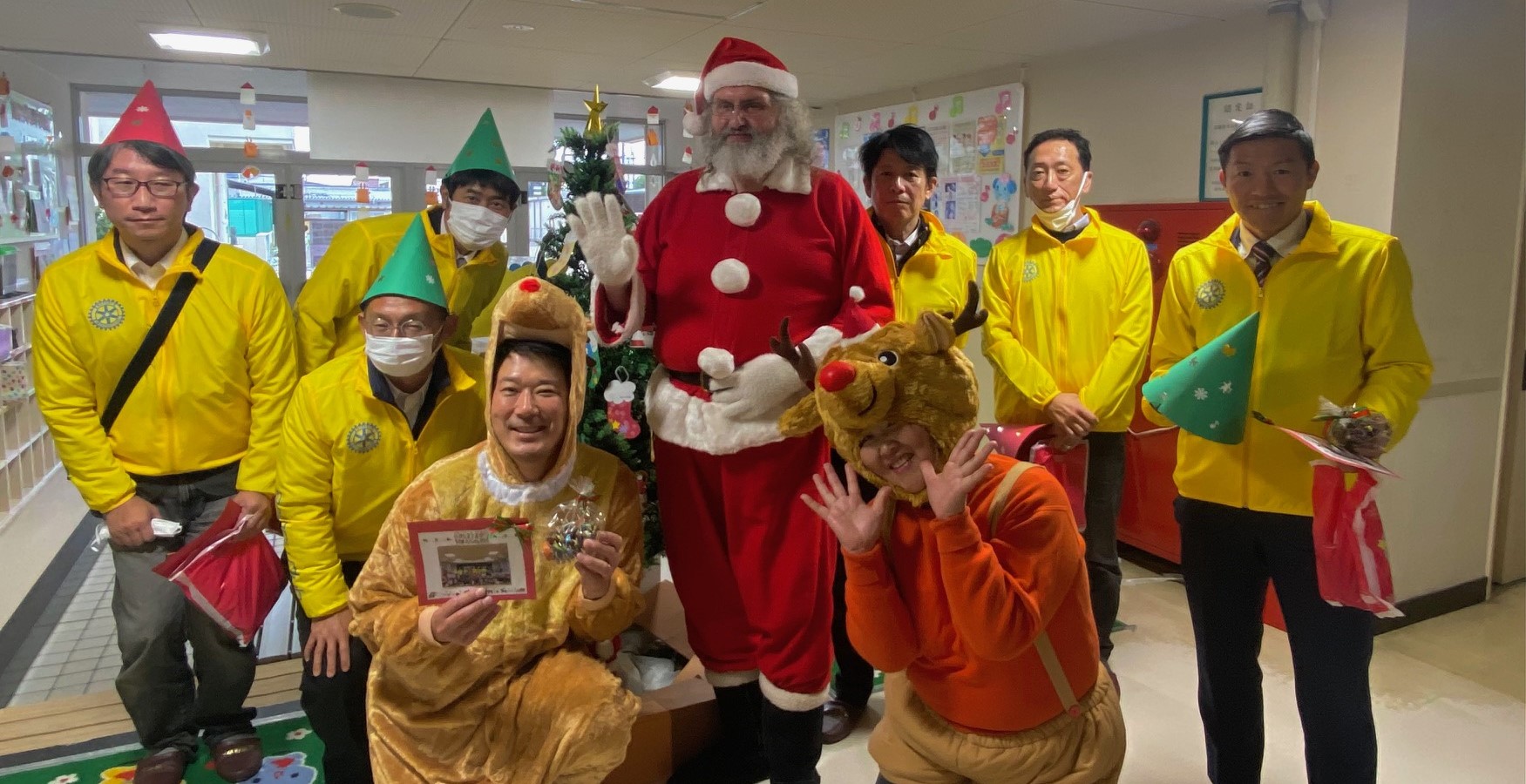 2025.12.24サンタクロース交流例会(蘇原保育所訪問)